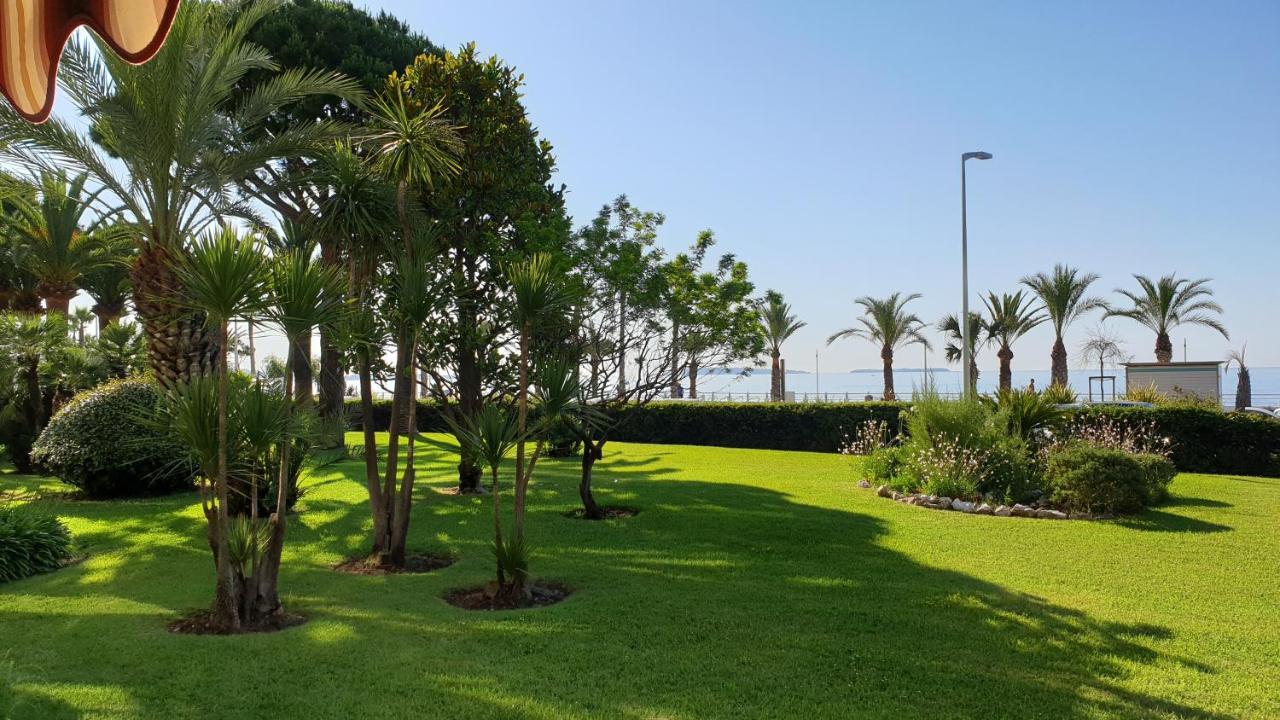 Garden&beach Sea View Apartment Cannes